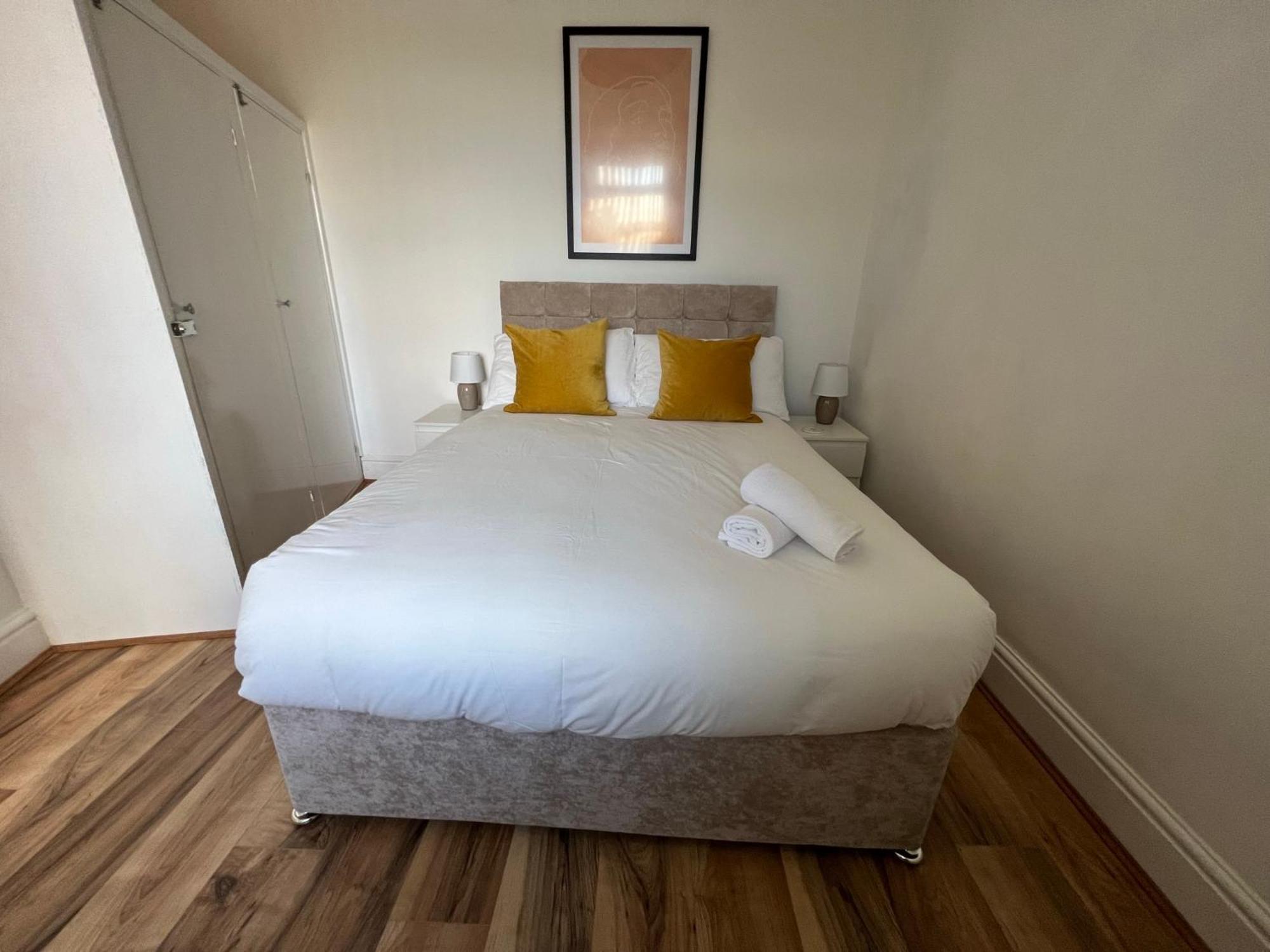 2025 Award Winner Liverpool Ivy House - 4 Bedrooms Exterior photo