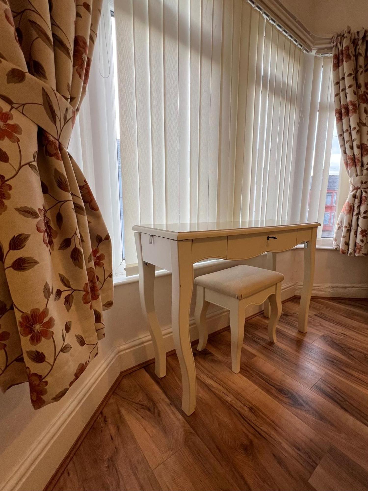 2025 Award Winner Liverpool Ivy House - 4 Bedrooms Exterior photo